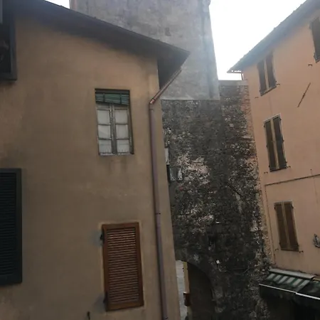 L'arco E' Di Fio Apartment *